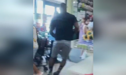 撒尿视频,揭秘撒尿视频背后的文化现象